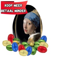 Typisch Hollands Paasei (blik ) gevuld met chocolade eitjes - het meisje met de parel