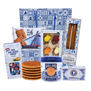 Typisch Hollands Gift bag with Dutch delicacies