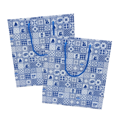 Typisch Hollands Gift bag with Dutch delicacies