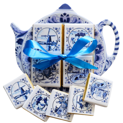 Typisch Hollands Theezak - Schoteltje - Delfts blauw molenlandschap met 5 chocoladetabletjes