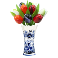 Typisch Hollands Delfts blauwe vaas met 9 houten tulpen - Rood-Wit-Aubergine