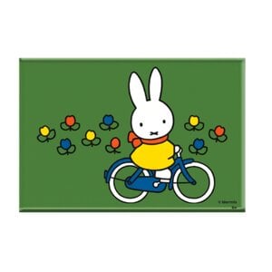 Nijntje (c) Magneet - Nijntje  op de Fiets