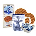 Typisch Hollands Geschenkset Delfts blauwe mok met stroopwafels en klompjes
