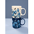 Ter Steege souvenirs Blauer Becher mit weißen und blauen Tulpen und Schmetterling