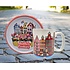 typisch-hollands-geschenkpakket Gift set with cookie tin and a mug - pink and red