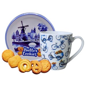typisch-hollands-geschenkpakket Geschenkset met blik koekjes en een mok -Delfts blauwe - Fietsen
