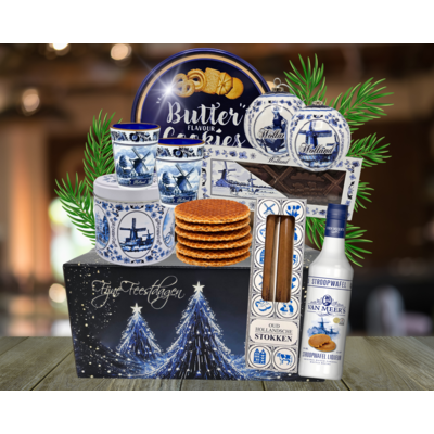 typisch-hollands-geschenkpakket Dutch Christmas Hamper - Delft Blue - Liqueur and Christmas baubles
