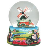 TTD Gifts Snow globe Holland - Windmill - Farmer's wife - Old Dutch