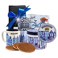 Typisch Hollands Luxe cadeauset Delfts blauw  ( Mok en Stroopwafels)