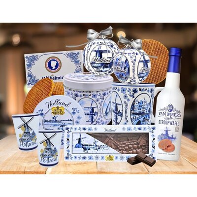 Typisch Hollands Kerstpakket Delfts blauw met - Stroopwafels, likeur en chocolade