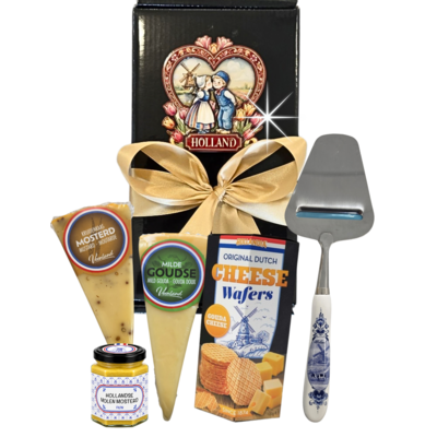 typisch-hollands-geschenkpakket Cheese gift package in luxury gift packaging
