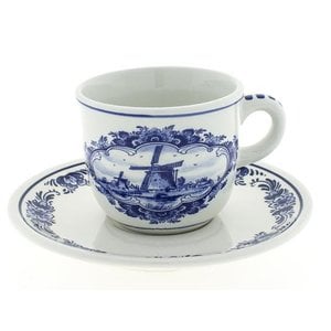 Heinen Delftware Cup and saucer Delft blue