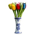 Typisch Hollands Wooden tulips in vase