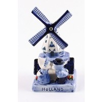 Typisch Hollands Delft Blue Windmill with Kissing Couple