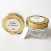 Glazen potje voor eerste Haarlokje