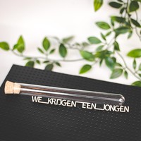 ♥ Tube flesje:  We krijgen een jongen