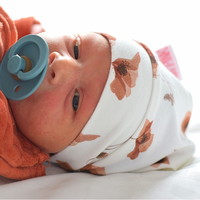 Handgemaakt Mutsje beanie klaproos