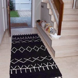 Lorena Canals Wasbaar tapijt Bereber Black Runner - 80x230cm