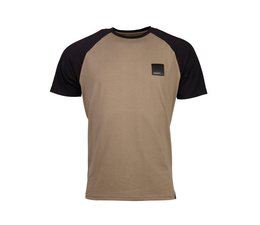 nash elasta-breathe t-shirt with black sleeves