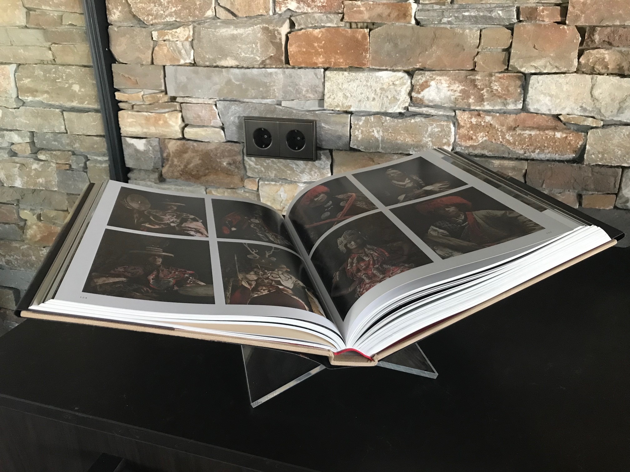 Boekenstandaard Perspex Middel Design Transparant