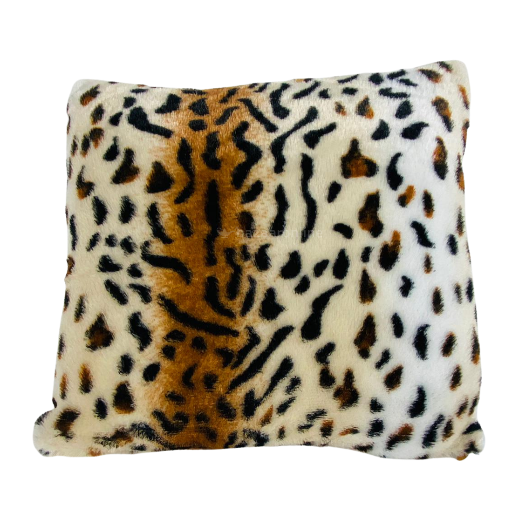 KUSSEN TIJGERTJE 45x45 CM