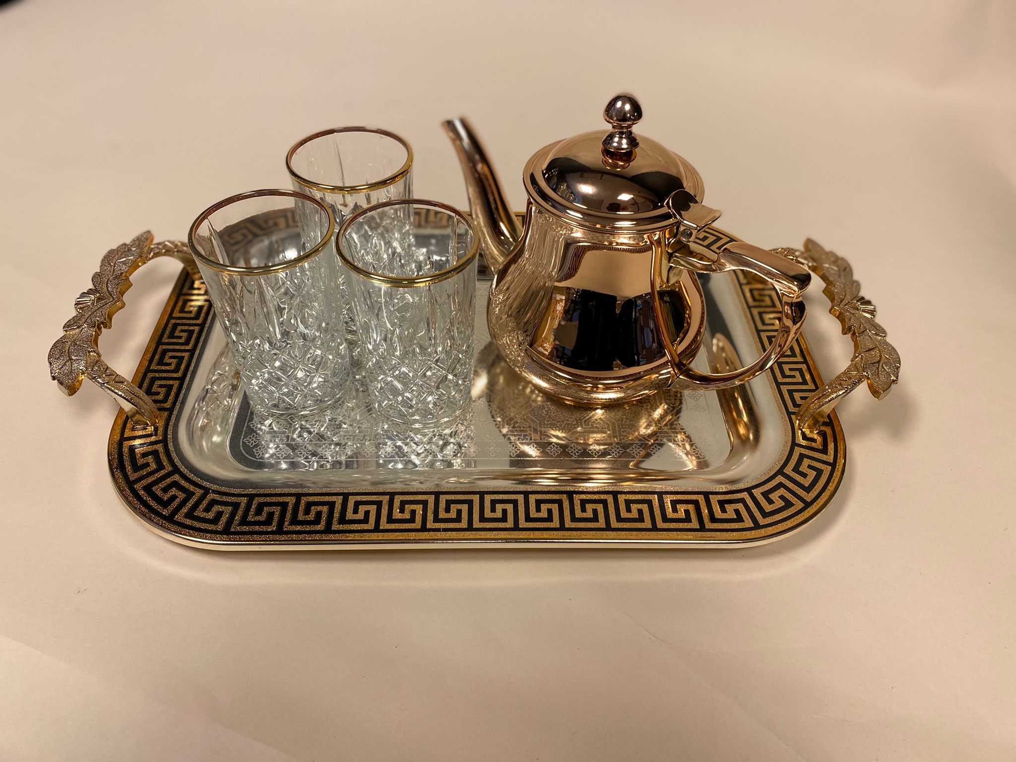 Theeglazen met gouden rand - set van 6