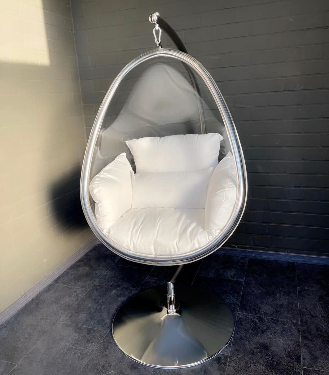 Hangstoel Dorentina Egg shape Goud - Eric Kuster Stijl