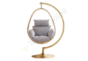 Hangstoel Dorentina Egg shape Goud - Eric Kuster Stijl