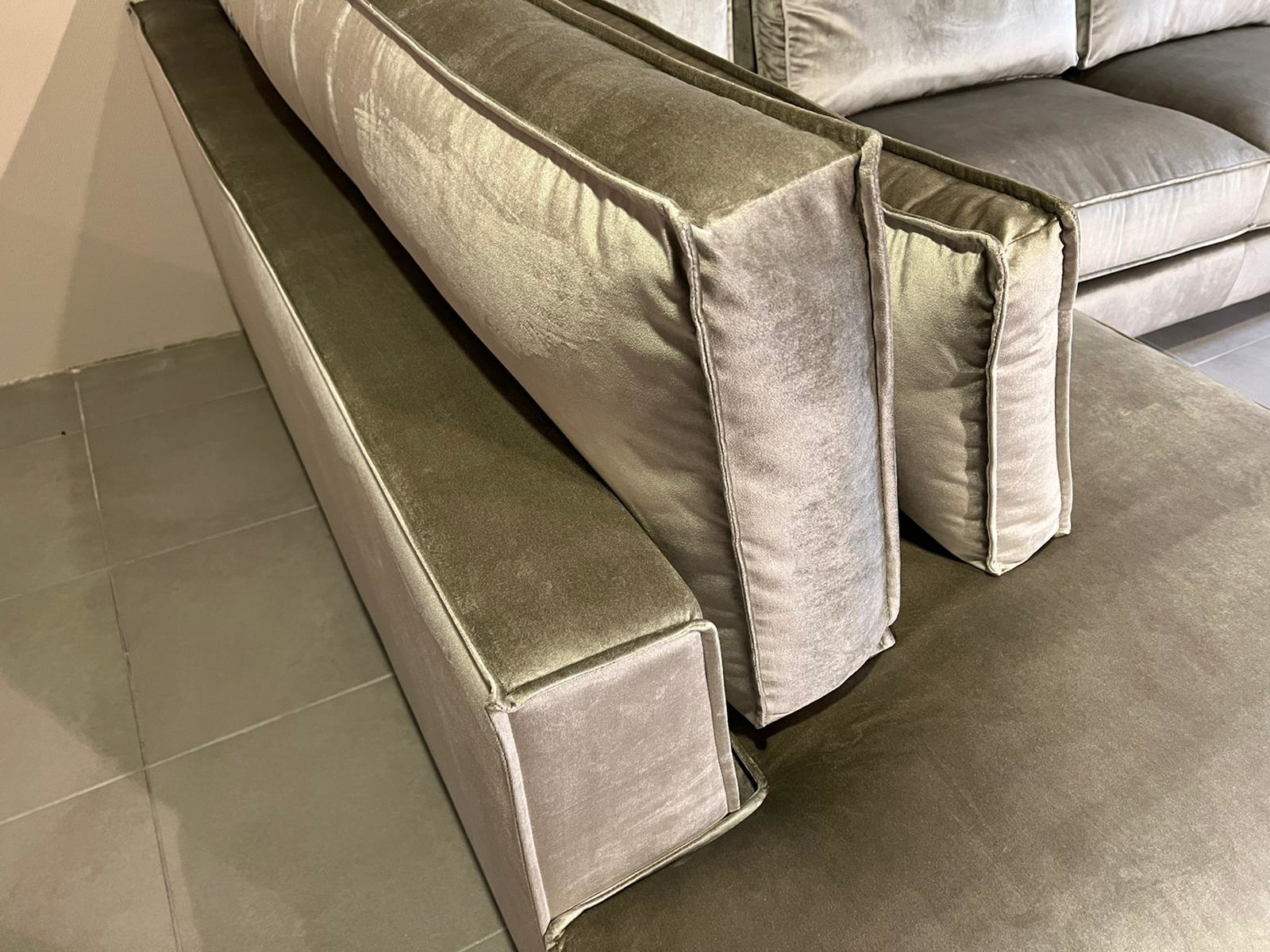 U-Bank Kingstone Velvet Taupe