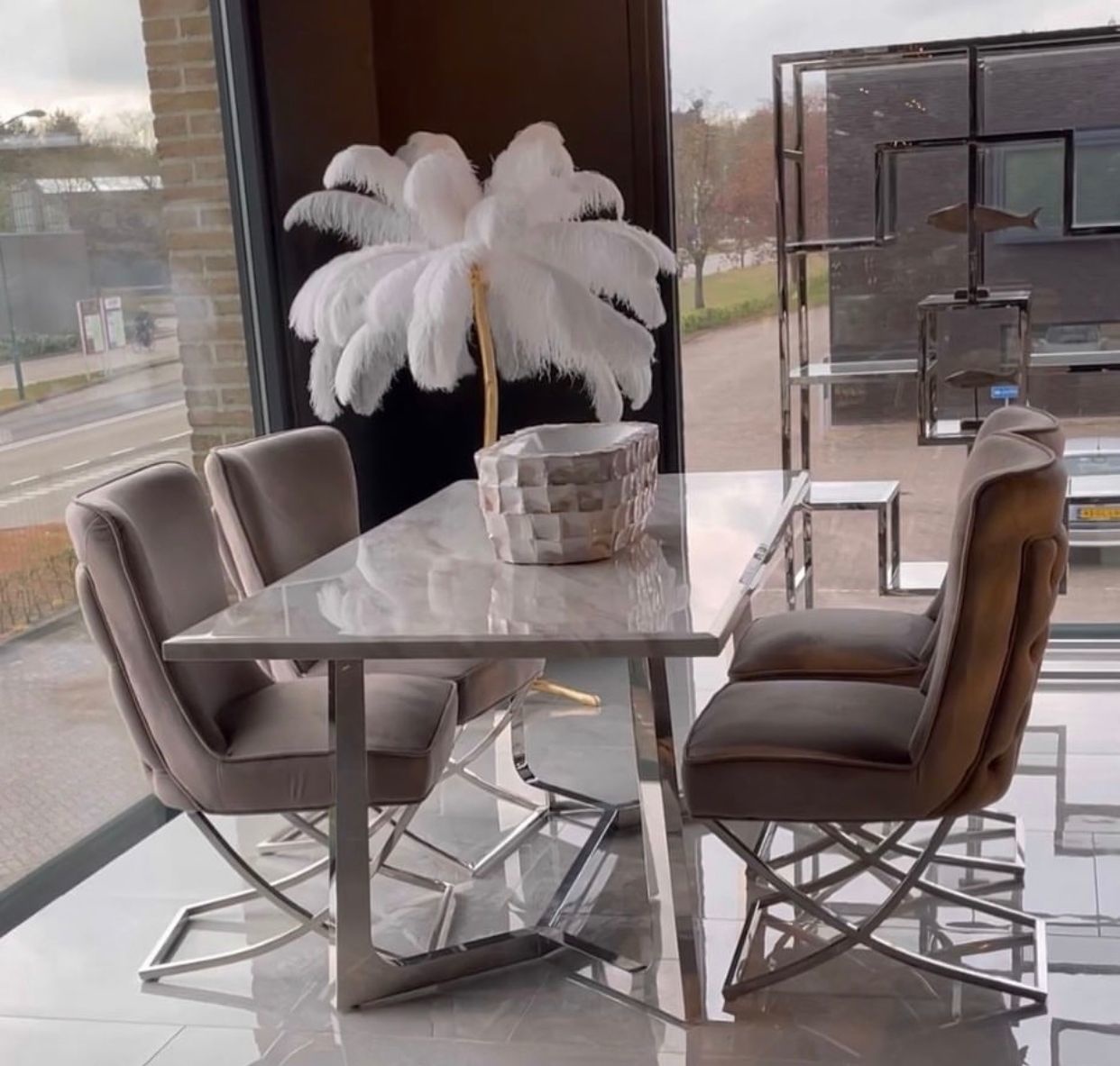 Stoel Luxor Taupe Velvet / Zilver