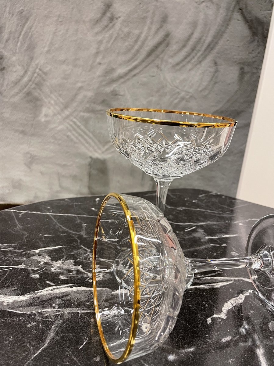 Champagne glazen Timeless - 27 cl - set van 4