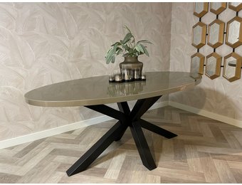 Eettafel Kioto - Ovaal - Champagne