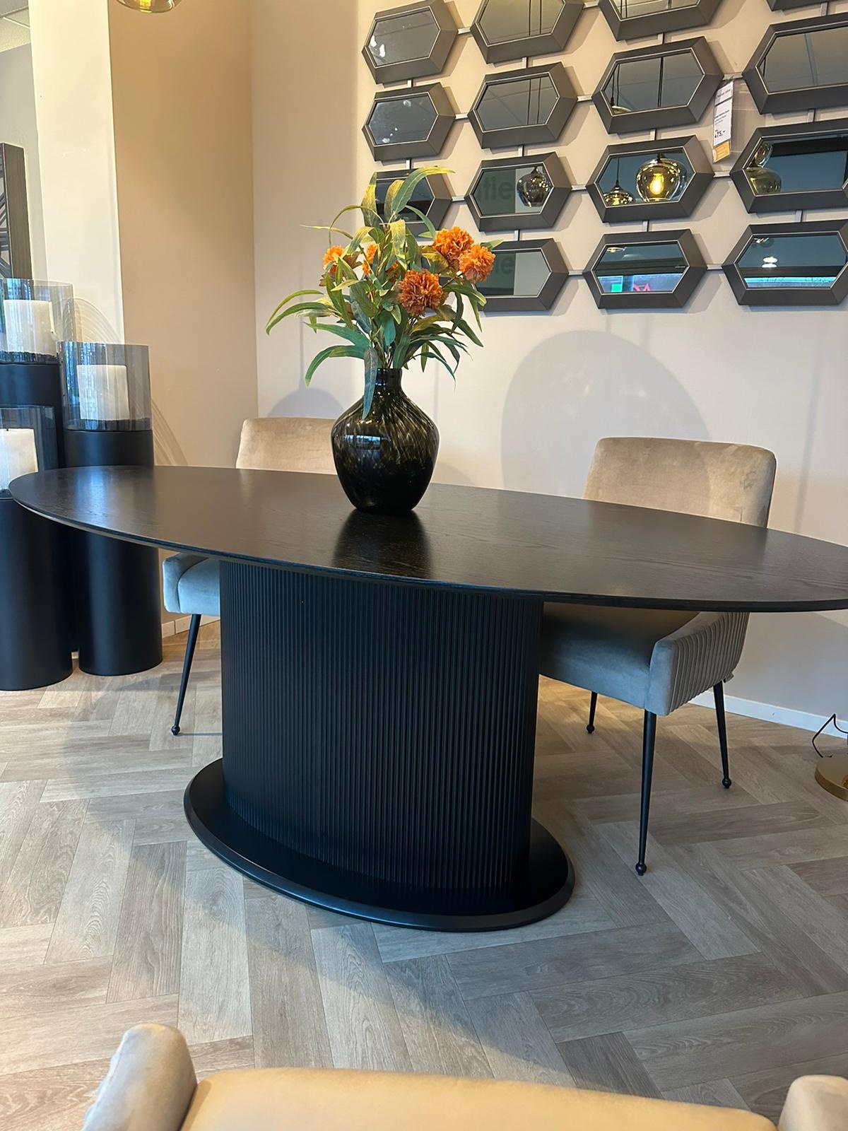 Eettafel Woodville | Zwart Eiken Fineer - Ovaal 200 cm
