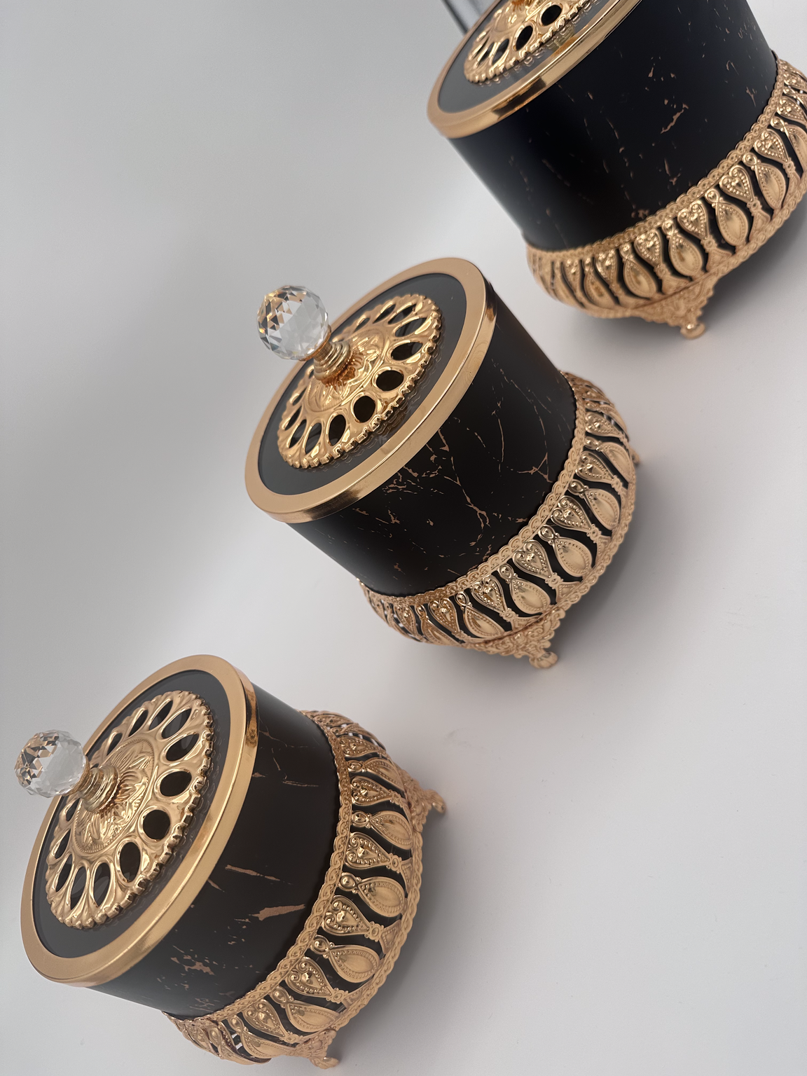 Bewaarpotten set van 3 - zwart/goud