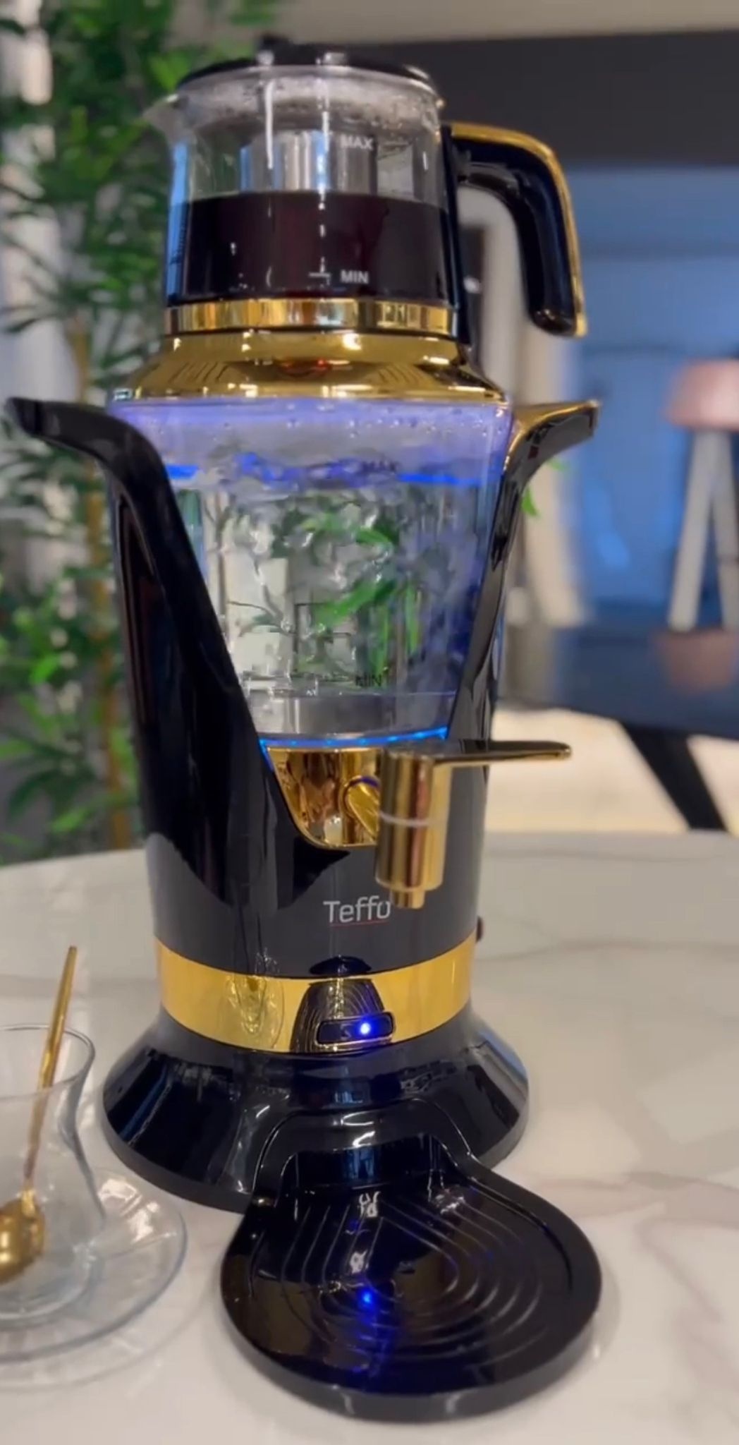 Elektrische theepot - Cam Semaver - 4 liter -1500W