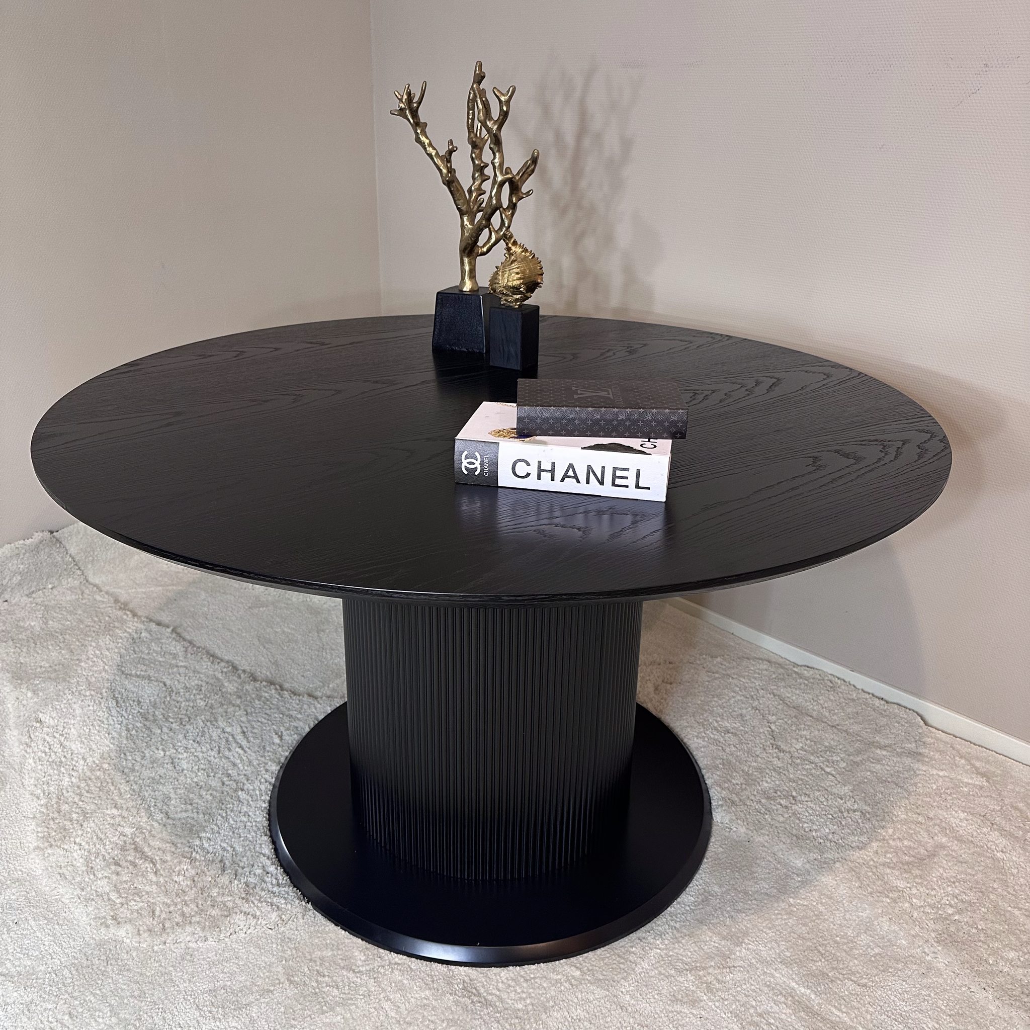 Eettafel Woodville | Zwart Eiken Fineer - Rond Ø 130 cm