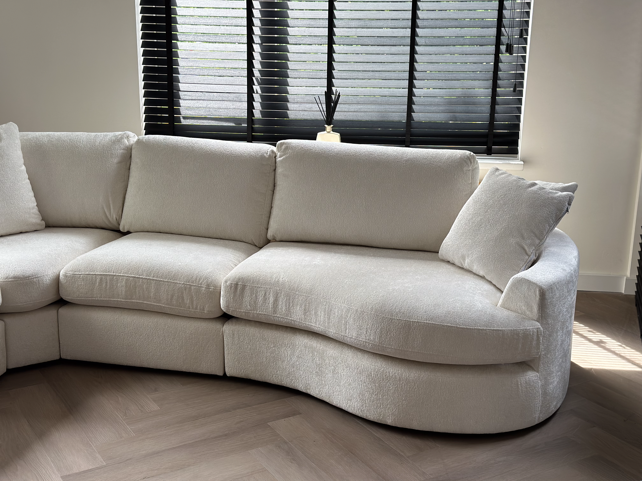 Hoekbank Milano - Bouclé wit - Ronde lounge