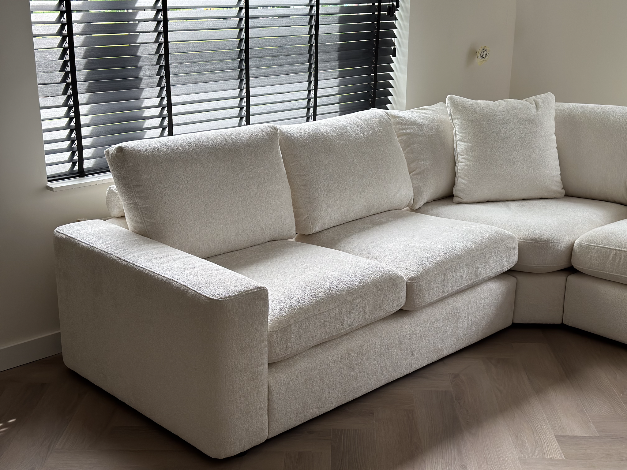 Hoekbank Milano - Bouclé wit - Ronde lounge