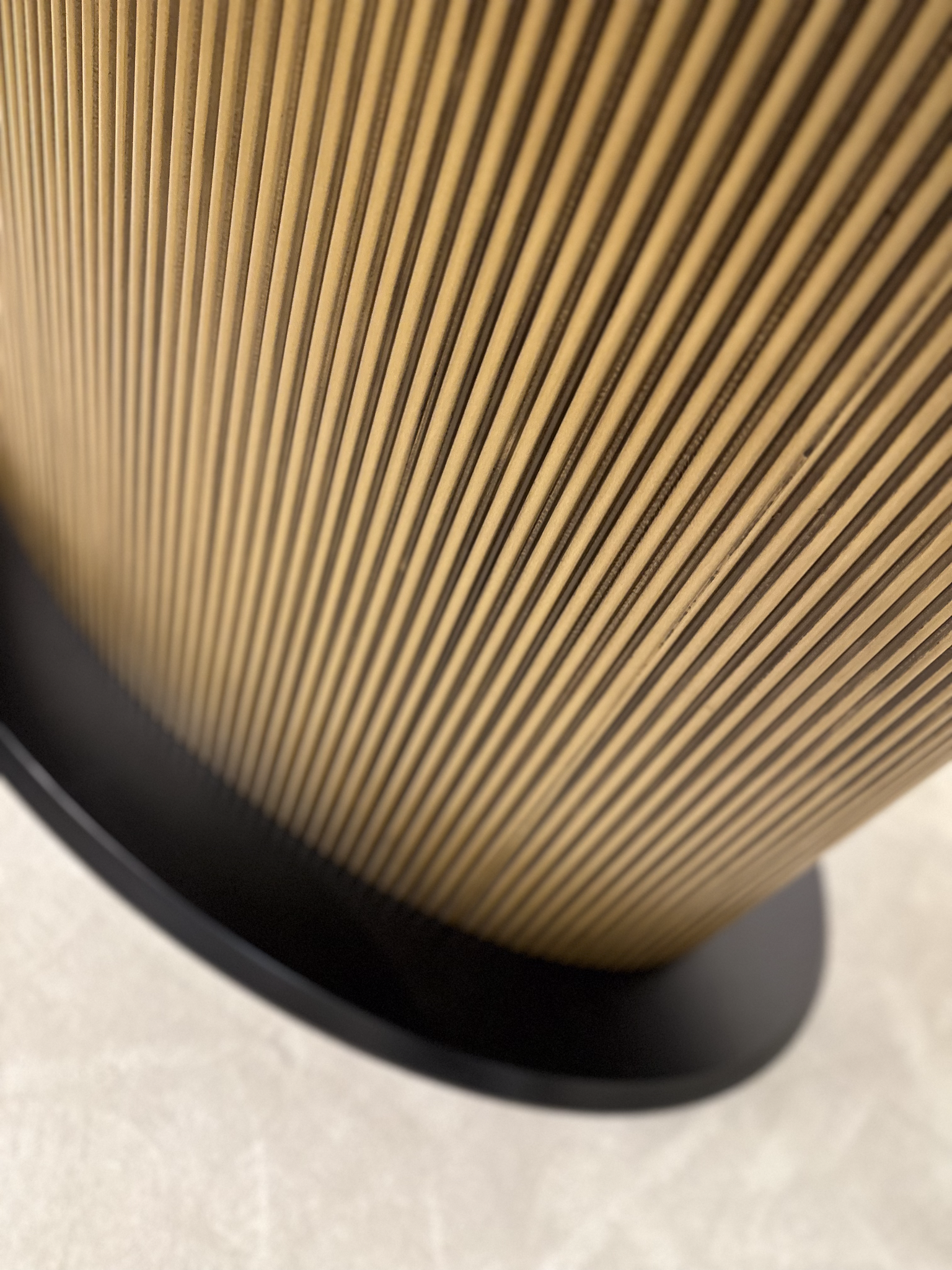 Eettafel Goldtown | Zwart Eiken Fineer - Rond Ø 130 cm