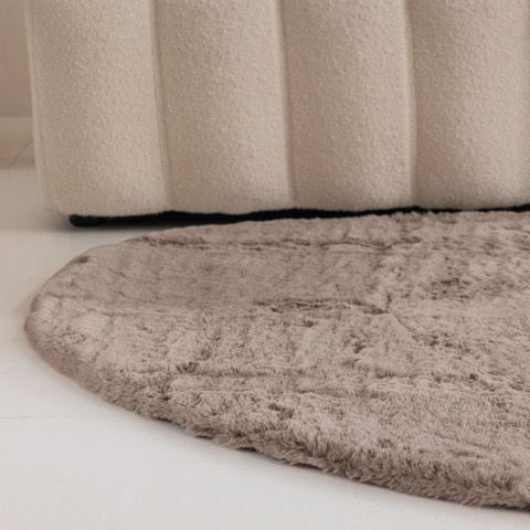Fluffy Vloerkleed Taupe - Organische vorm - 190 x 275 cm