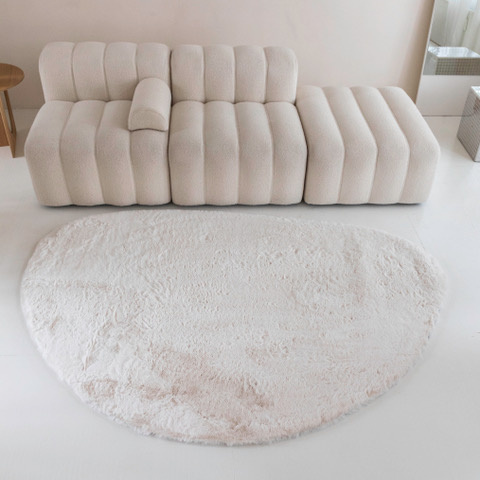 Fluffy Vloerkleed Crème - Organische vorm - 190 x 275 cm