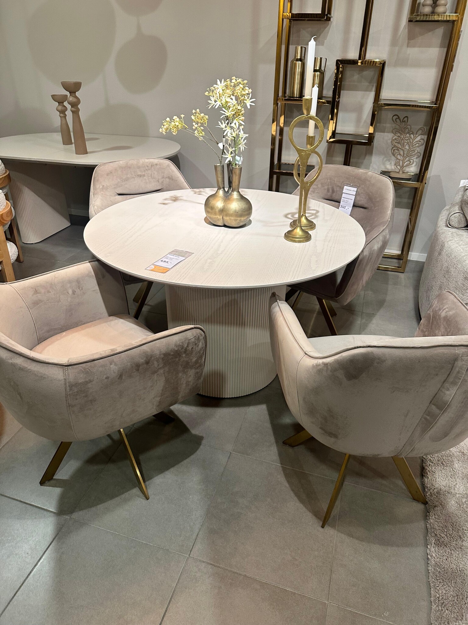 Eettafel Ronda | Gebroken Wit Eiken Fineer - Rond Ø 120 cm