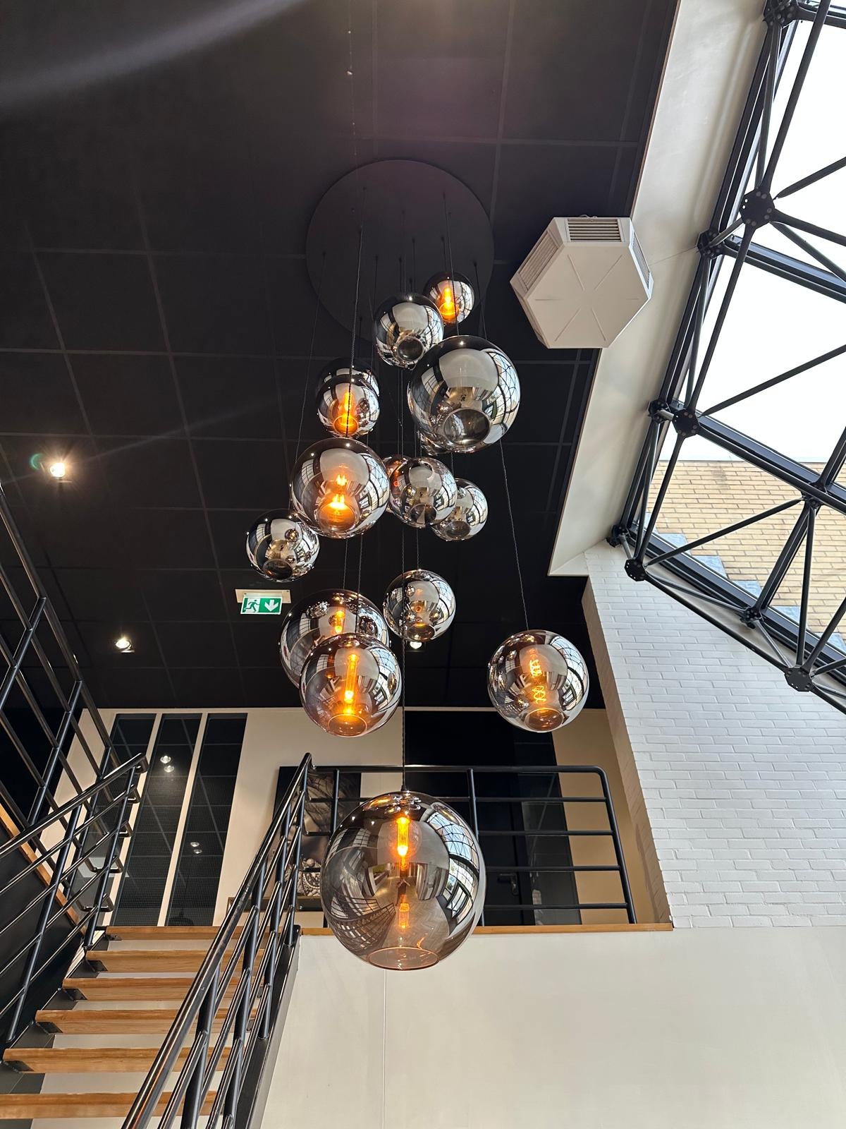 Videlamp Hanglamp smoke Illusion 16 lichts D100 x 400 cm