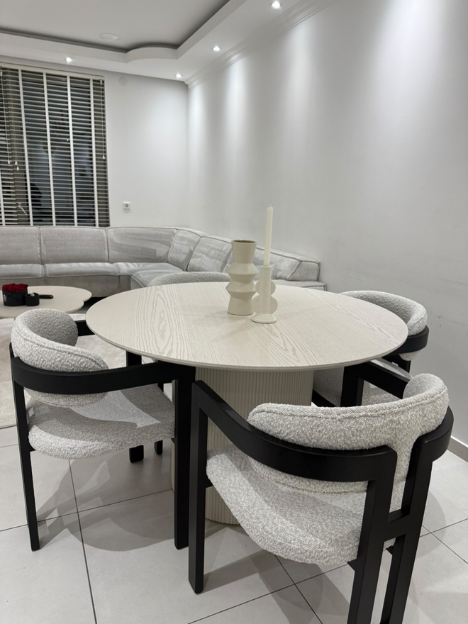 Eettafel Ronda | Gebroken Wit Eiken Fineer - Rond Ø 120 cm