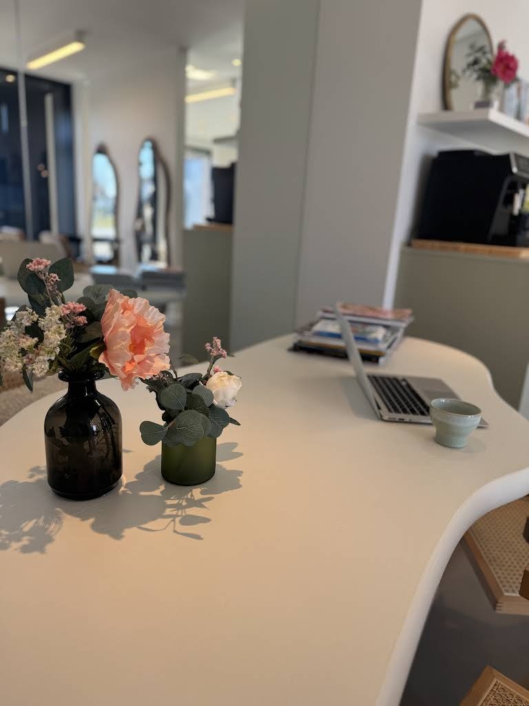 Eettafel Amy 200 cm Organisch - Japandi | 2 Ronde poten