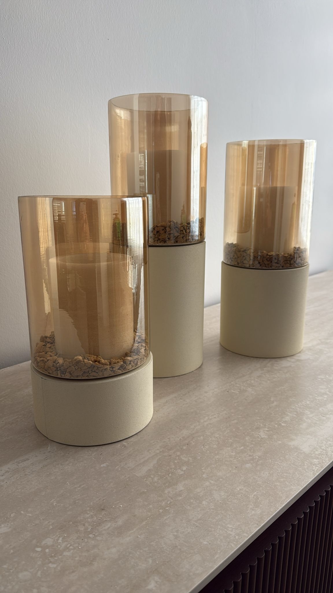 Luxe Windlicht Tafelmodel - Crème - Set van 3 - Inclusief Decorstenen en Kaarsen