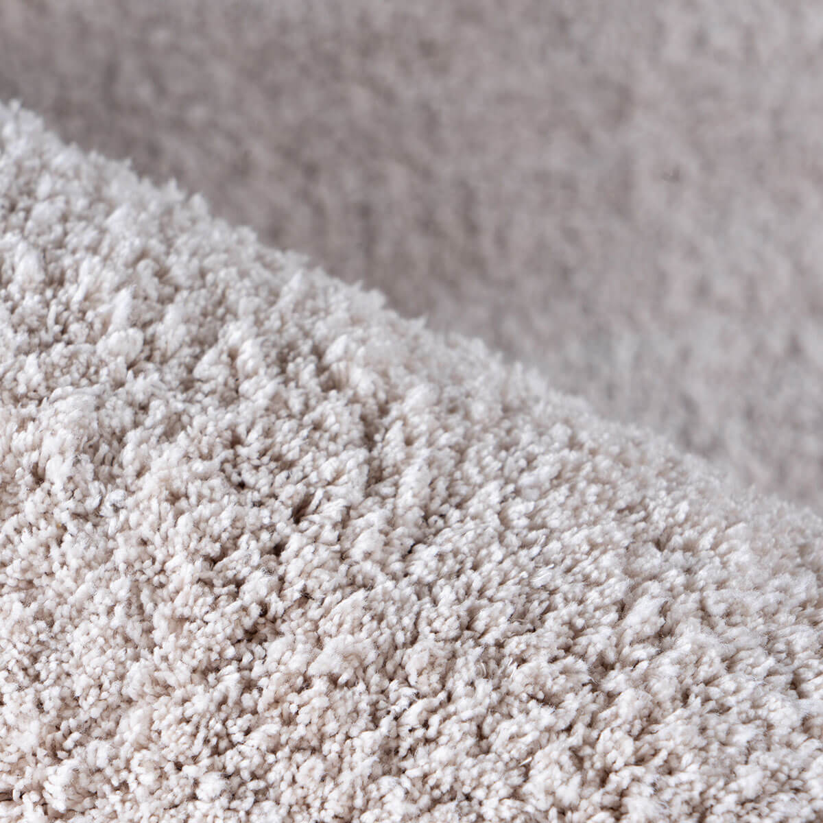 Velvet Vloerkleed hoogpolig Ivory - Eric Kuster Stijl