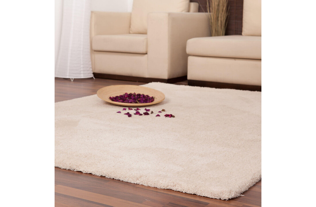 Velvet Vloerkleed hoogpolig Ivory - Eric Kuster Stijl