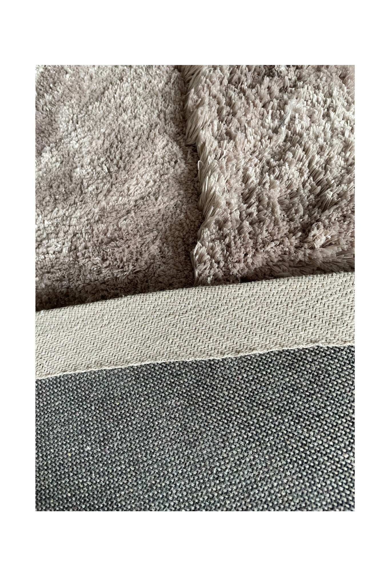 Organische vorm vloerkleed Cozy Taupe