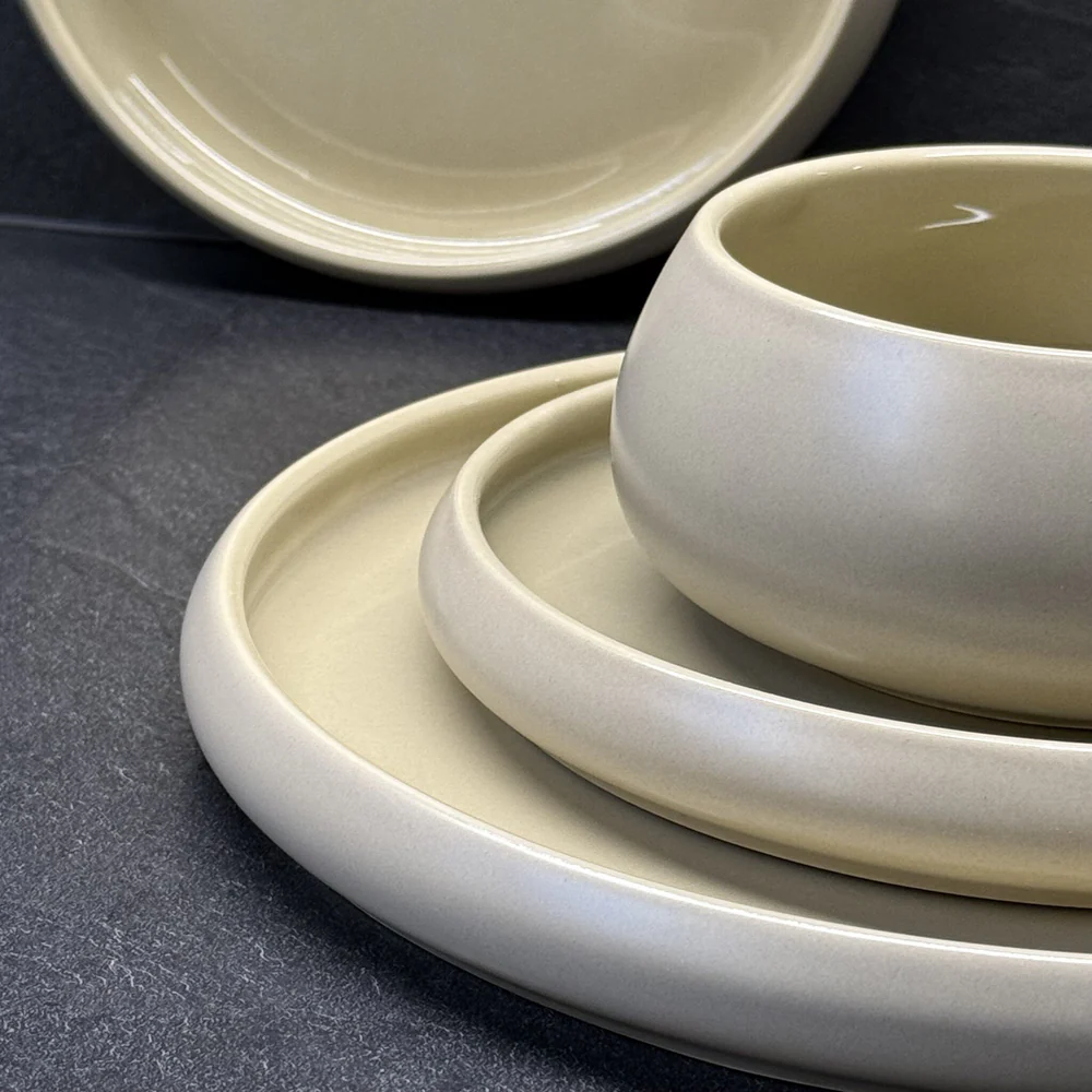 Chubby Serviesset Mat Beige - 24 delig - porselein